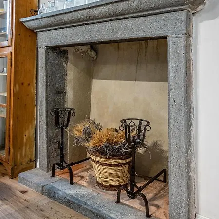 Your Charm Place With Stunning View Apartmán Lubriano